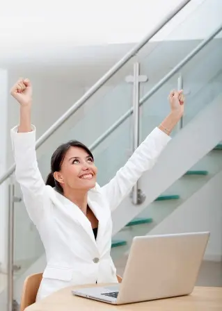 Cuci mata lewat online shop nggak kalah mengasyikkan untuk isi waktu isttirahat