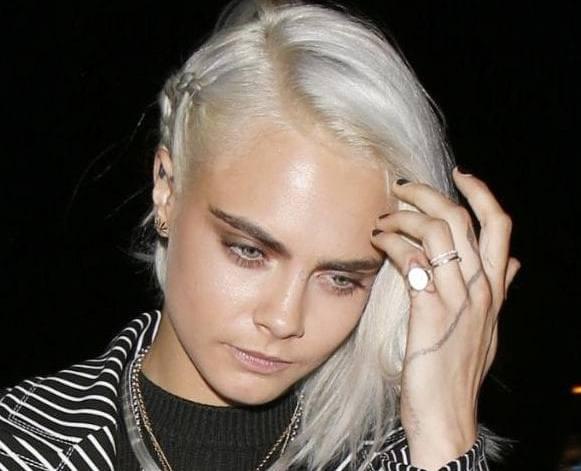 Breaking Cara Delevingne Punya Rambut Dan Pacar Baru Lifestyle Fimela Com