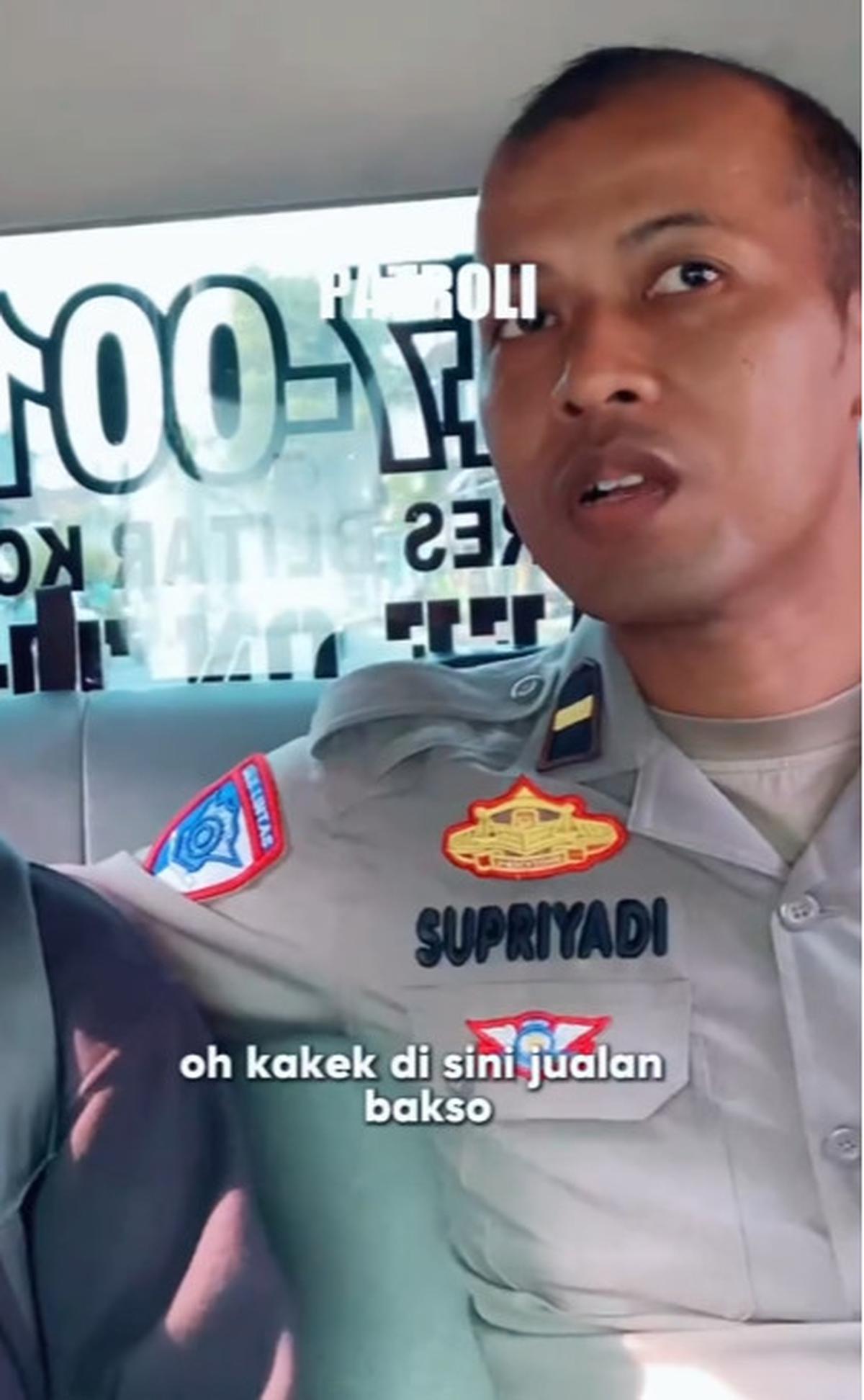 Momen Bocah Minta Tolong Antarkan Les ke Polisi, Alasannya Bikin Haru