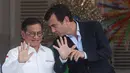 Dalam kesempatan tersebut, Pramono Anung, bercanda dengan Alberto Longo, meminta agar nilai kontrak Formula E lebih murah. (Bola.com/M Iqbal Ichsan)
