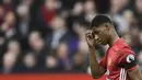 Striker Manchester United, Marcus Rashford, tampak kecewa usai pertandingan.  Dari 18 tembakan, Marcus Rashford dan kawan-kawan hanya mampu melepaskan tiga tembakan tepat ke gawang. (AFP/Oli Scarff)