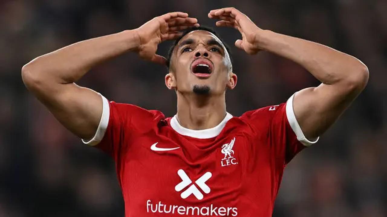 Trent Alexander-Arnold Merespons Label Pengkhianat dari Fans Liverpool