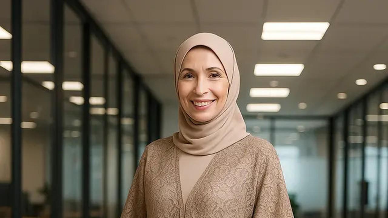8 Model Kaftan Abaya Terbaru agar Ibu-Ibu 50 Tahun Tampil Jauh Lebih Muda