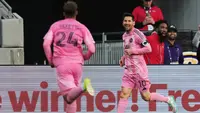 Lionel Messi vs Cristiano Ronaldo, Siapa yang Lebih Baik?