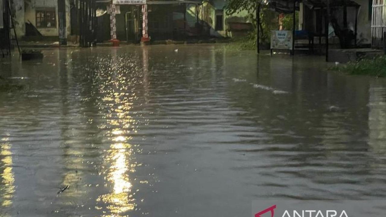 Pemkot Cirebon Genjot Normalisasi Sungai Cikenis, Atasi Banjir Tahunan di Kalijaga