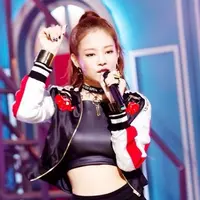 Jennie `Blackpink` (Pinterest)