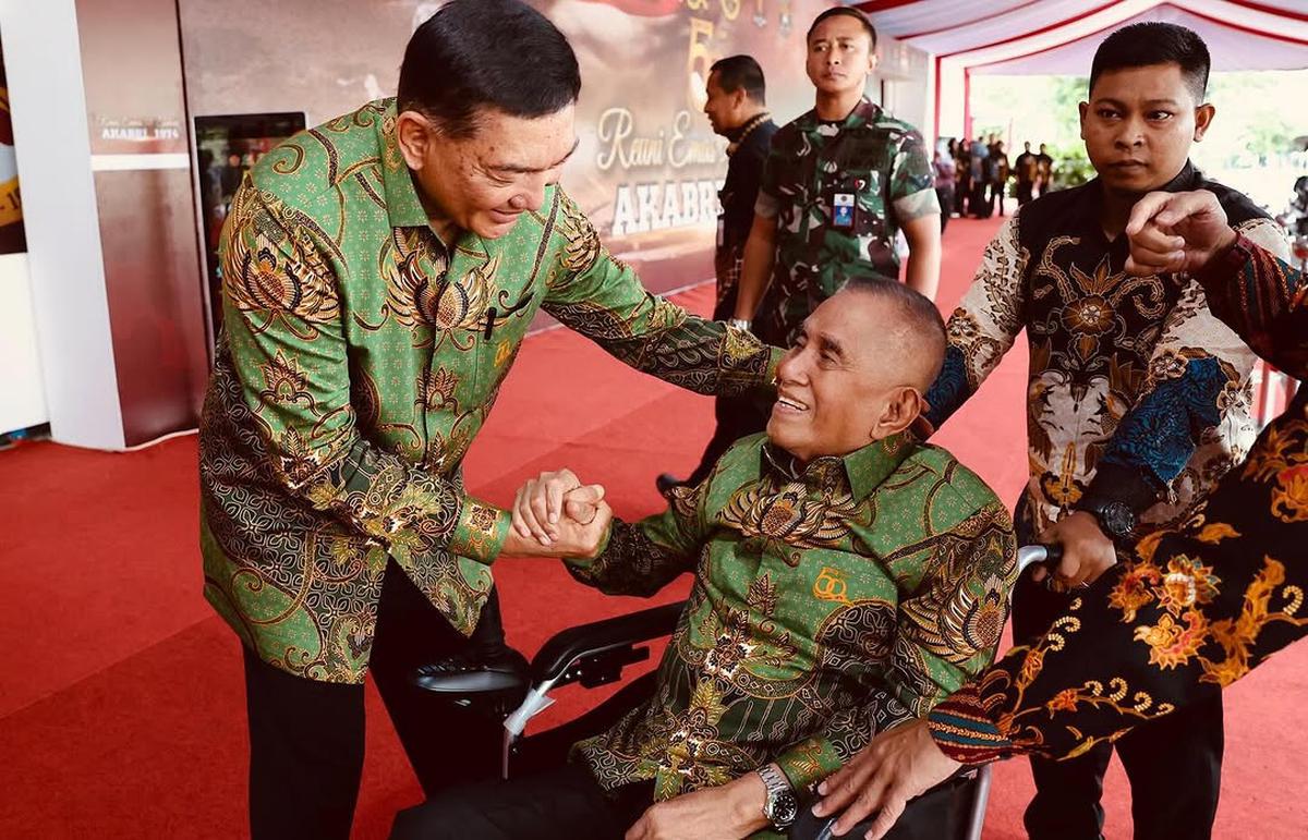 Momen Spesial Sjafrie Salam Komando dengan Eks Menhan Ryamizard