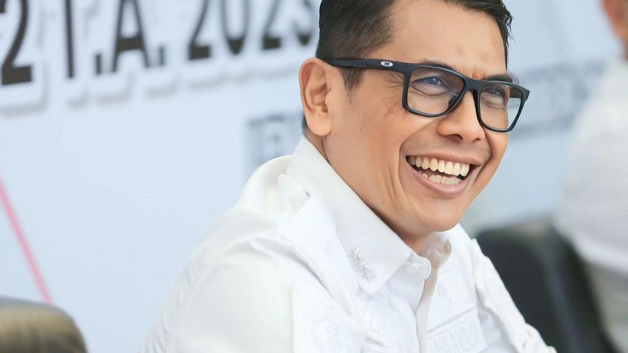 Rudy 'Gajah' Debut di Kemenpora