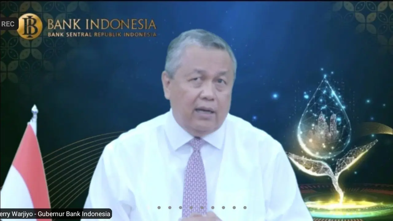 Gubernur Bank Indonesia, Perry Warjiyo dalam Webinar PP Kagama-Kafegama, Jumat (17/12/2021).