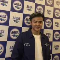 Dion Wiyoko saat ditemui pada jumpa pers Jelajah Kebaikan Aqua pada Jumat (1/11/2019) di Sheraton Grand Hotel, Jakarta Selatan. (dok. Liputan6.com/Novi Thedora)