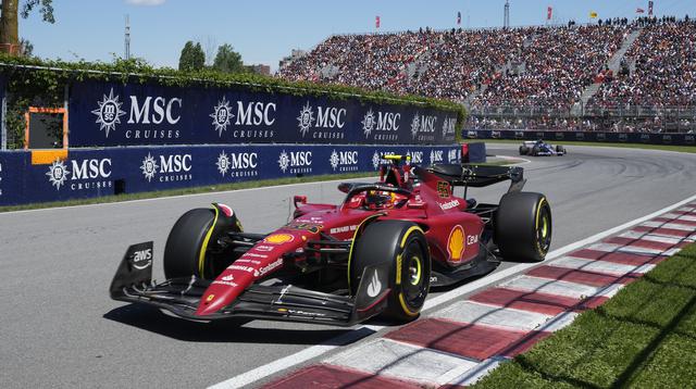 Masuknya safety car pada lap ke-49 akibat kecelakaan Yuki Tsunoda membuat lomba berjalan lebih menarik. Pembalap Ferrari asal Spanyol, Carlos Sainz memanfaatkannya dengan mengganti ban dan akhirnya berhasil memberinya keuntungan sebanyak 6 laps atas Max Verstappen. (Canadian Express via AP/Ryan Remiorz)