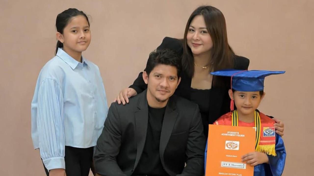 Potret Cantik Aneska Putri Bungsu Audy Item & Iko Uwais Jalani Wisuda TK, Senyumnya Manis Mirip Sang Mama