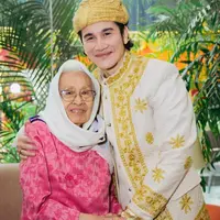 Potret Vino G. Bastian dan Ummi Azizah (Instagram/vinogbastian_).