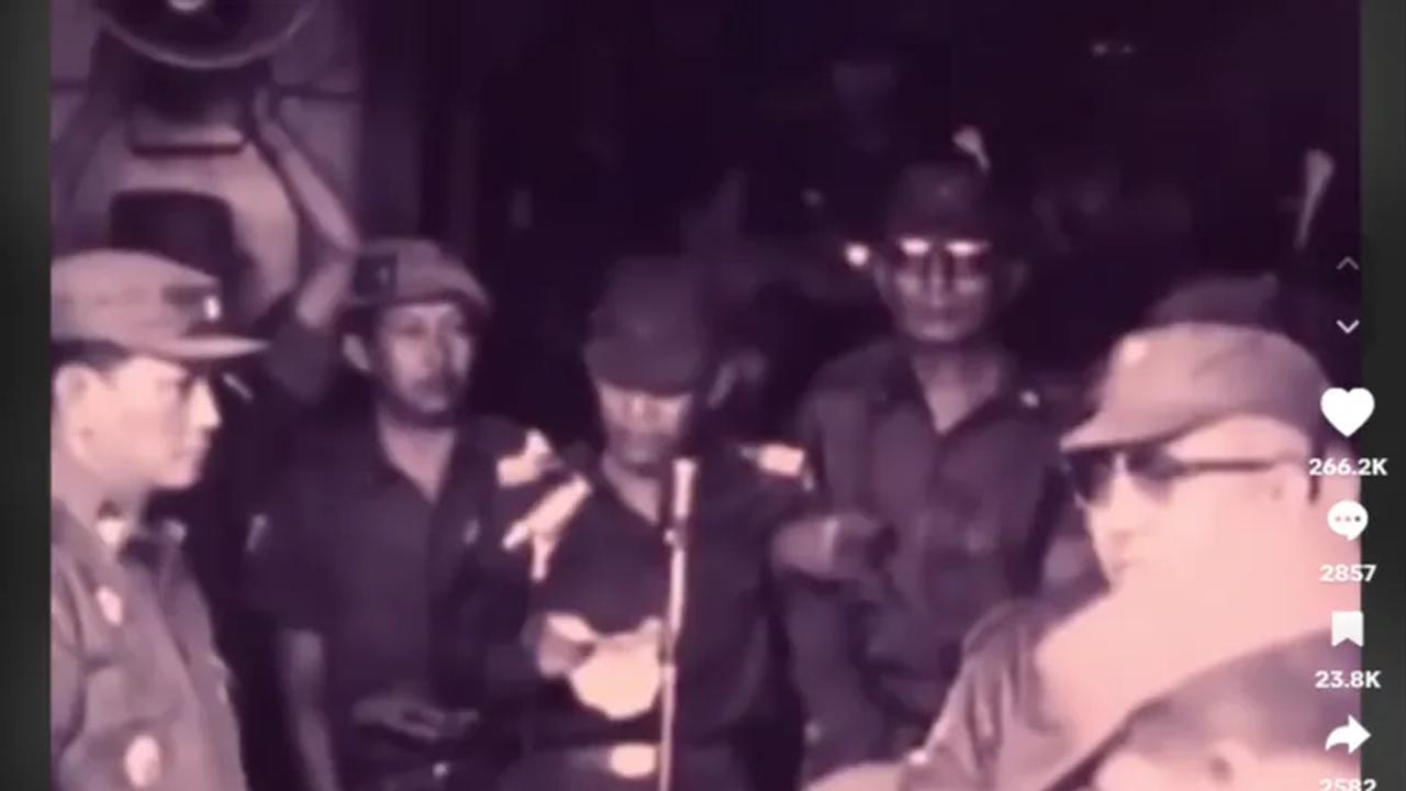 Melansir dari akun TikTok faizal.editor_3, pemakaman pun dilaksanakan pada tanggal 5 Oktober 1965 atau tepat di hari HUT ABRI ke-20. <br>