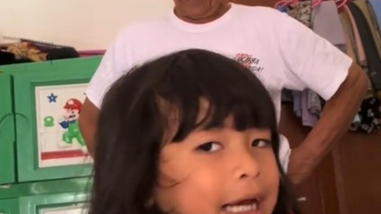 Momen Bercanda Haji Malih Bareng Melisya, sang Anak Punya Logat Mirip Bapaknya Plek Ketiplek