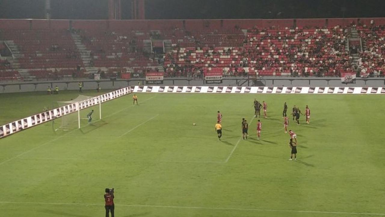 Pesta Gol Serdadu Tridatu: Bali United Hajar Malut United 4-1 di Gianyar