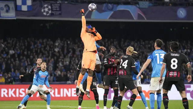 Foto: Melihat Aksi Rafael Leao dan Mike Maignan Saat Membawa AC Milan Menyingkirkan Napoli di Liga Champions