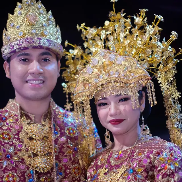 6 Potret Rara dan Gunawan LIDA Pakai Baju Adat, Bak Pasangan Pengantin