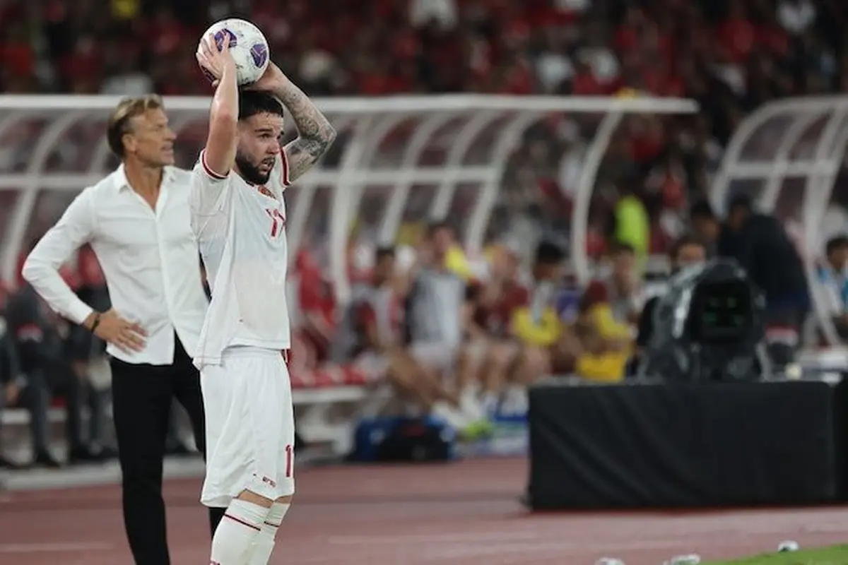 Aksi Calvin Verdonk pada laga Timnas Indonesia vs Arab Saudi di Kualifikasi Piala Dunia 2026 zona Asia (c) Abdul Aziz