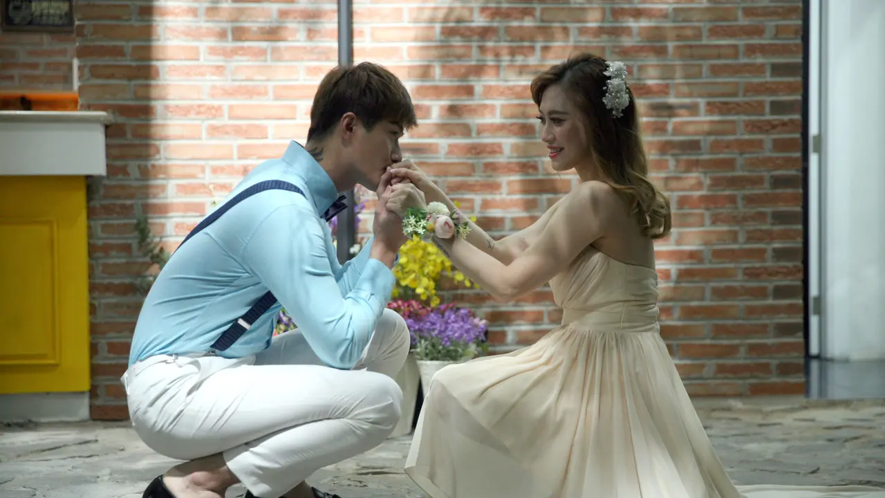 [Bintang] Lee Jeong Hoon dan Moa
