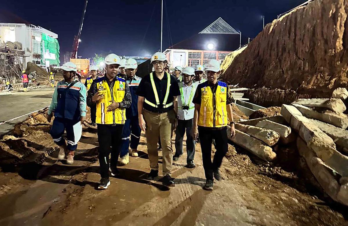 FOTO: Pemerintah Dorong Pembangunan Sekolah Rakyat dan Jalan Strategis di Sambas