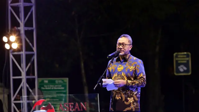 Menteri Perdagangan (Mendag) Zulkifli Hasanmenggelar jamuan makan malam (gala dinner) Klenteng ikonik Sam Poo Kong, Semarang, Jawa Tengah, Minggu (20/8/2023) malam. (Dok Kemendag)