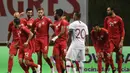 Pada laga ujicoba menjelang Piala Dunia 2018 antara Tunisia melawan Portugal di Municipal Stadium, Braga, Portugal (30/6/2014) momen unik dilakukan para pemain Tunisia untuk menyegerakan berbuka puasa. (AFP/Miguel Riopa)