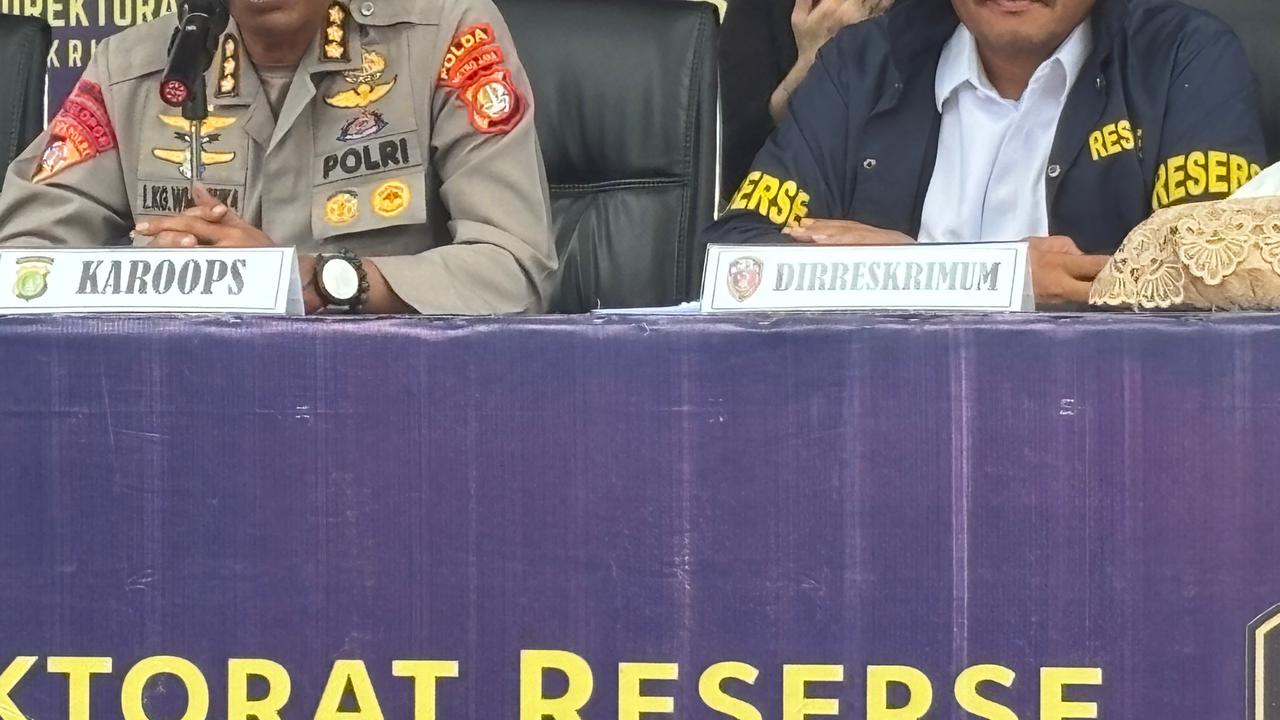 Penangkapan LSM Trinusa Peras Pedagang di SGC Bekasi