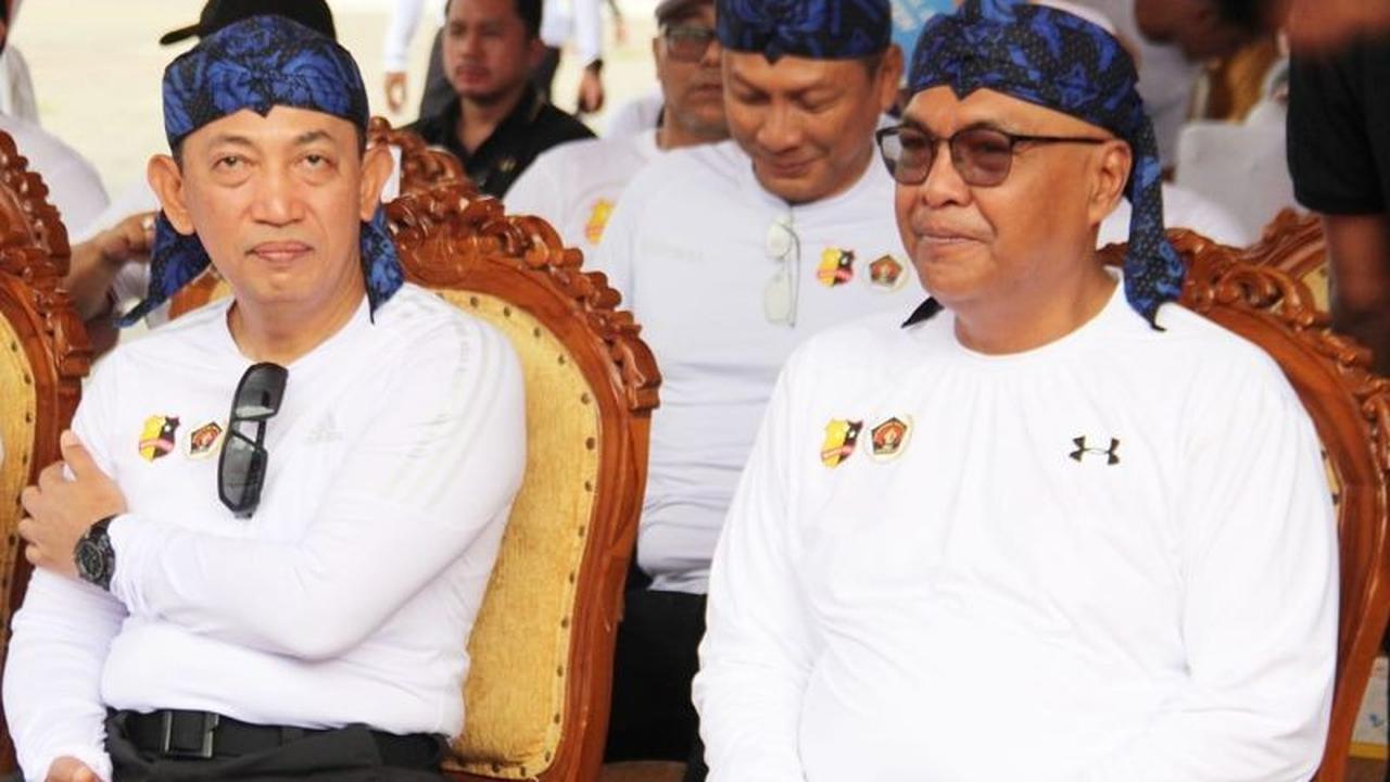 Kapolri dan Ketum PWI Heningkan Cipta, Galang Dana untuk Korban Bencana Sumatera