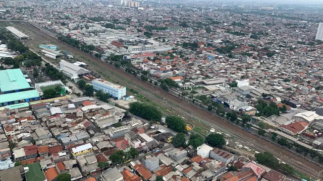 Pantauan titik banjir Jakarta dari udara yang dilakukan Kepala BNPB Letjen TNI Doni Monardo, Gubernur DKI Jakarta Anies Baswedan, dan Menteri PUPR Basuki.