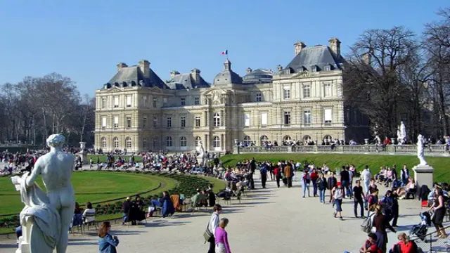Taman Luxembourg