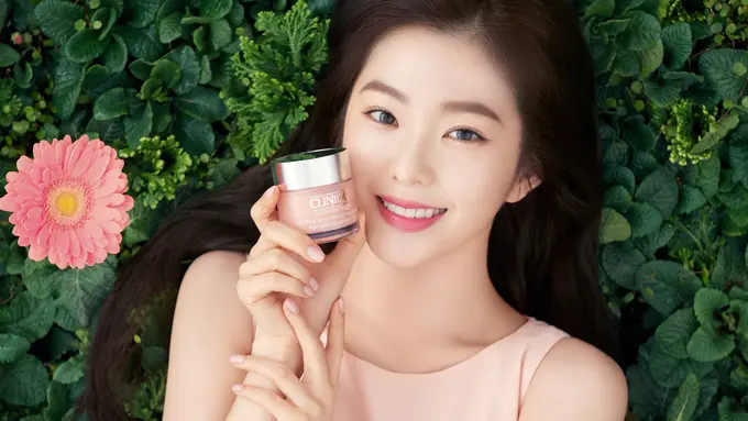 Irene Red Velvet