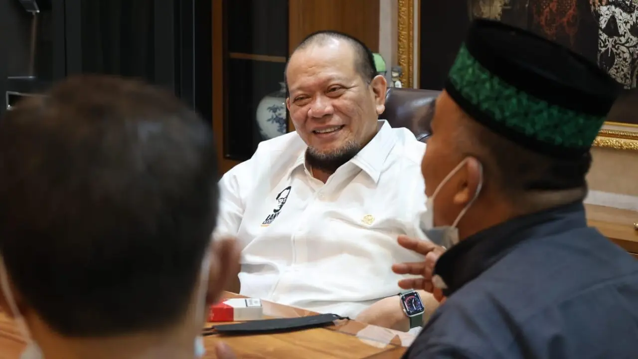 Foto: Ketua DPD RI AA LaNyalla Mahmud Mattalitti Menerima Kunjungan APDESI