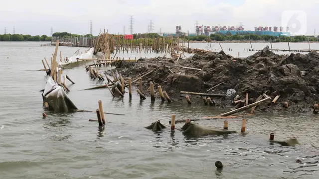 Awalnya Sah, Ini Penampakan Pagar Laut Bekasi yang Kini Disegel Dirjen PSDKP KKP