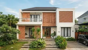 10 Kombinasi Cat Putih dan Roster Terakota yang Membuat Rumah Terlihat Lebih Mewah