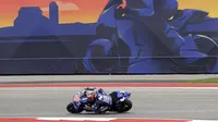 Pembalap Movistar Yamaha, Maverick Vinales enggan menjawab pertanyaan soal kesalahan Marc Marquez pada kualifikasi MotoGP Austin 2018. (AP Photo/Eric Gay)