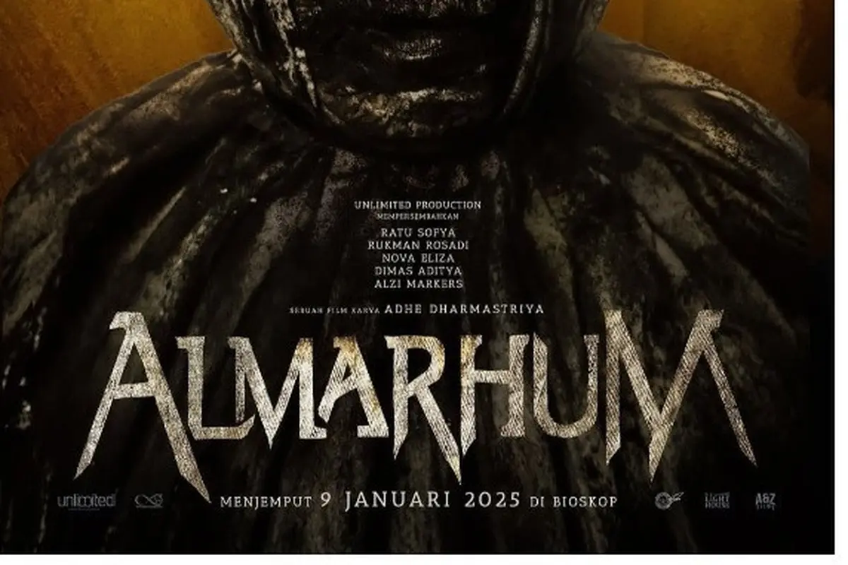 Poster Film 'ALMARHUM' (instagram @almarhumfilm).