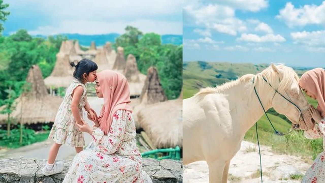 5 Potret Liburan Ria Ricis dan Moana di Sumba, dari Naik Kuda hingga Main Kano di Sungai