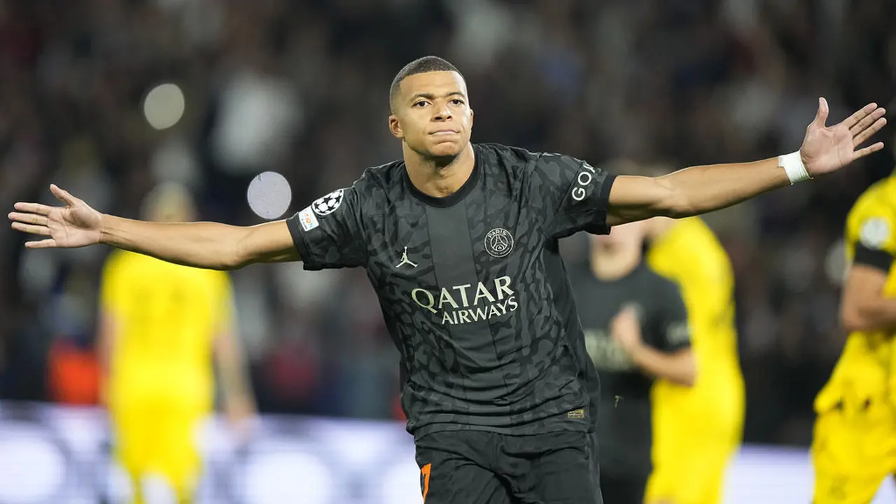 Foto: Bermain Efektif Menjadi Kunci Kemenangan PSG atas Dortmund di Liga Champions