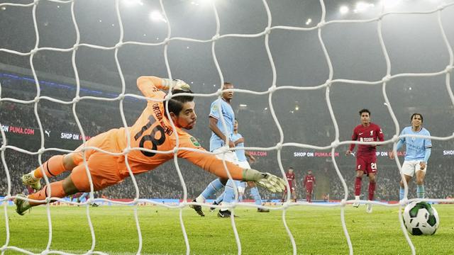 Foto: Manchester City Depak Juara Bertahan Liverpool dari Carabao Cup 2022/2023