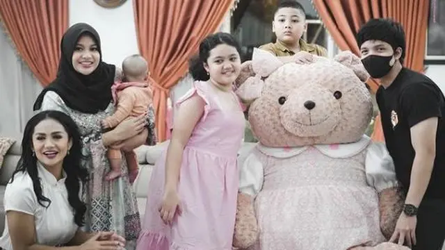 Aurel Hermansyah dan Atta Halilintar