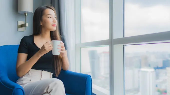 wanita juli hidup banyak tekanan