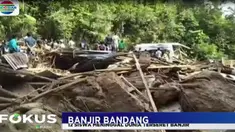 Belasan rumah hanyut tersapu termasuk Gedung Madrasah dimana puluhan murid sedang belajar.