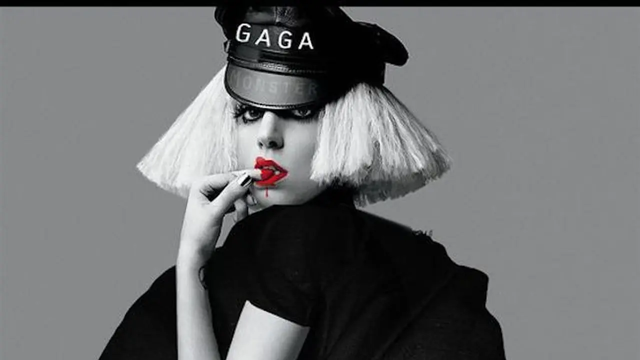[Bintang] Lady Gaga