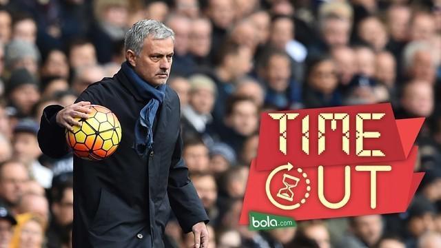 Jose Mourinho menyampaikan kekecewaannya ketika kalah 1-2 dari Leicester City, dalam 16 pertandingan The Blues telah menelan kekalahan selama 9 kali.