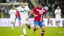 4 tahun berselang, Stankovic kembali masuk ke Piala Dunia 2010 namun kali ini berseragam Serbia. Hal tersebut karena Serbia dan Montenegro sudah menyatakan kemerdekaannya masing-masing. (AFP/Jure Makovec)