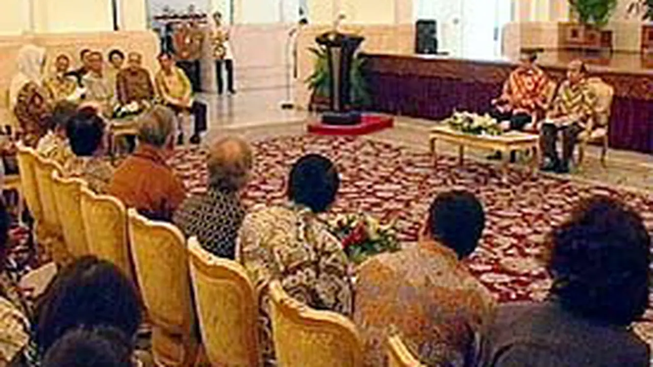 041205cpendidikan2.jpg