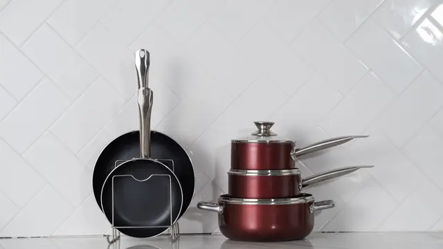 Alat masak antilengket