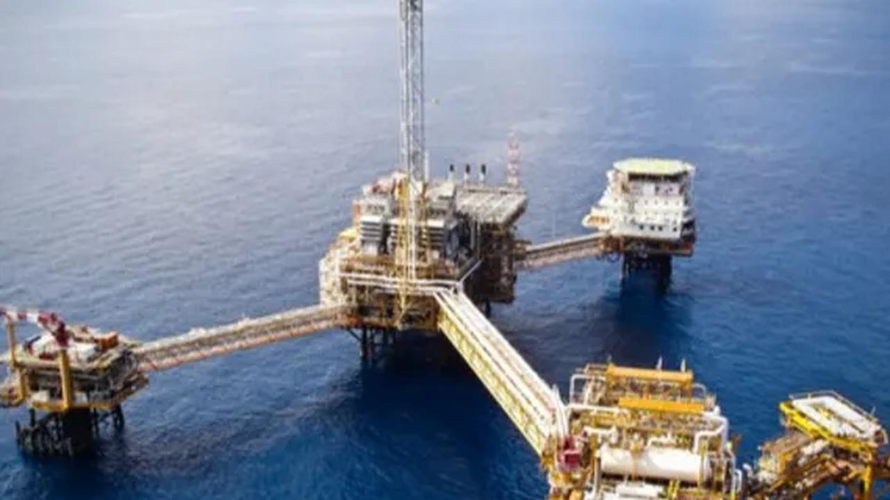 Menurut dia, data IHS 2023 menunjukkan jumlah pemboran eksplorasi di Indonesia Timur jauh lebih sedikit dibandingkan di Indonesia Barat.