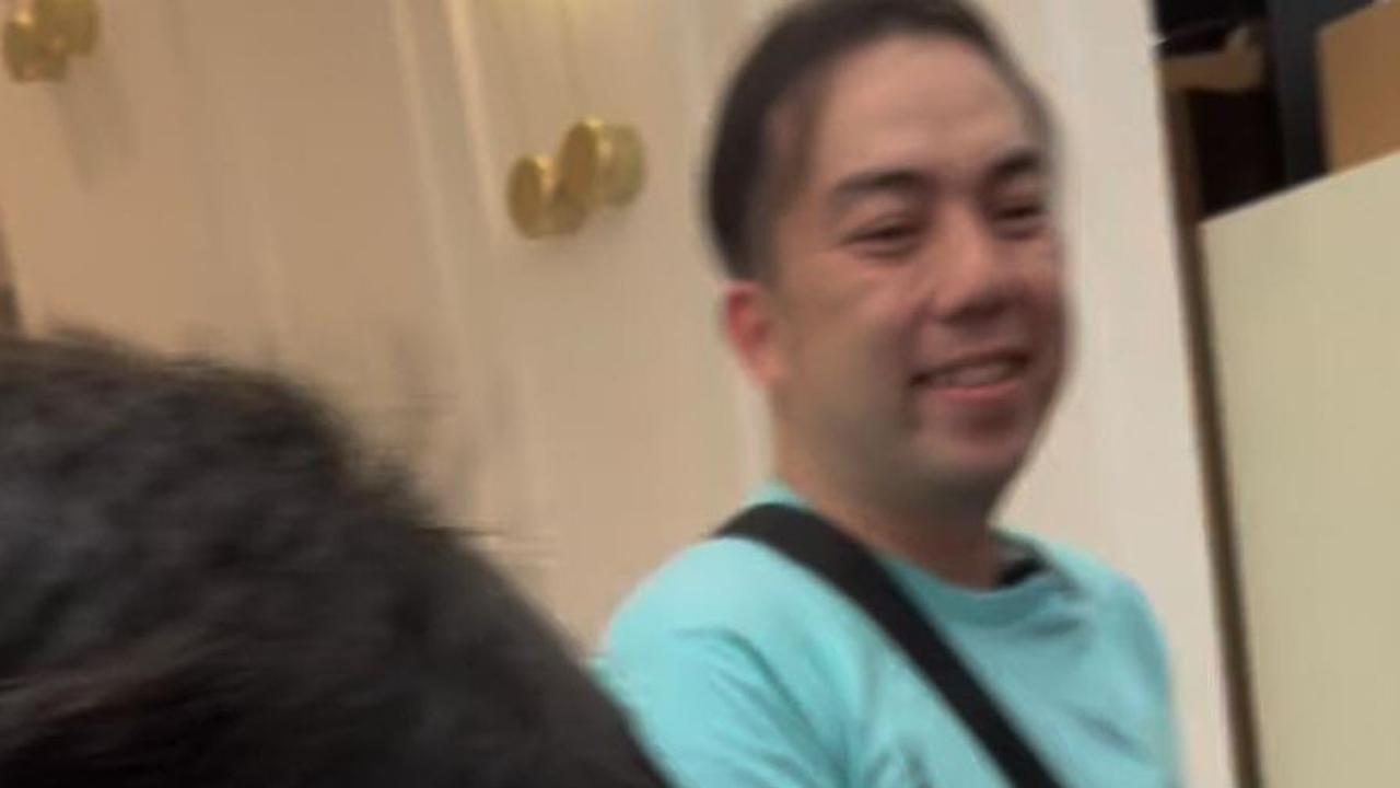 Momen Rafathar Latihan Billiard, Diajari Langsung sama Suhunya